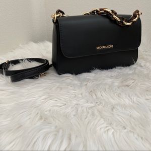 Firm✨Michael Kors sofia medium flap shoulder bag